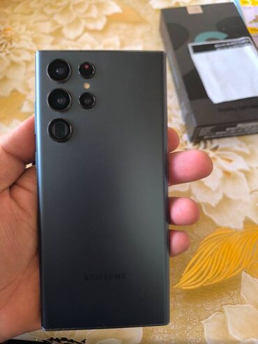 samsung e100: Samsung Galaxy S22 Ultra, 256 GB, rəng - Yaşıl, Barmaq izi, İki sim kartlı, Face ID