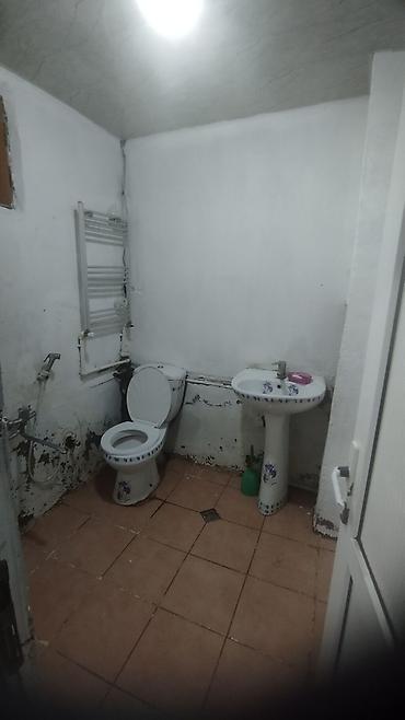 fatmaide torpaq satisi: Mənzil 2 otaqlı planlanmaya malikdir və fotolarda qonaq otağı ilə — 7