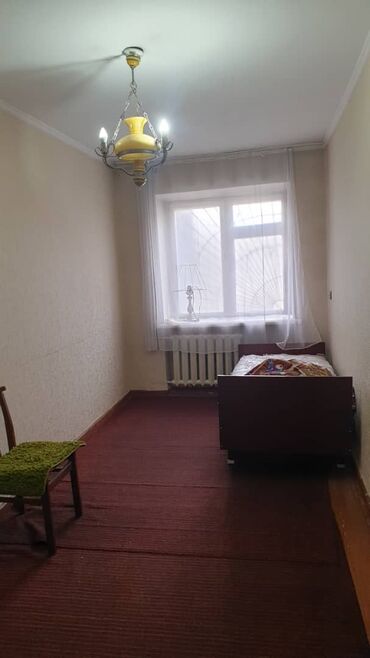 продается 3 комнатная хрущевка: 3 комнаты, 53 м², Хрущевка, 1 этаж