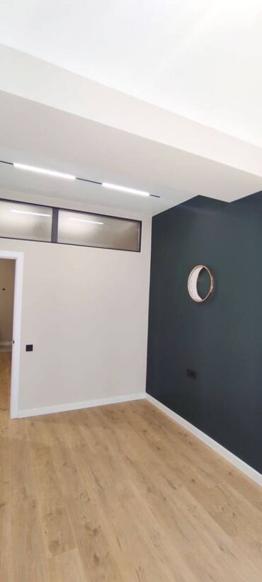 советская скрябина бишкек: 3 комнаты, 53 м², Элитка, 3 этаж, Евроремонт