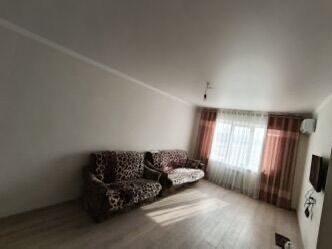 продаю гостиничный дом бишкеке: 1 бөлмө, Кыймылсыз мүлк агенттиги, Чогуу жашоосу жок, Толугу менен эмереги бар