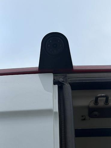 ступенька на спринтер: Mercedes-Benz Sprinter (длинная база, высокий потолок), белый фургон — 10