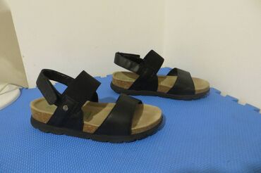 zenski kaisevi i pojasevi: Sandals, 39