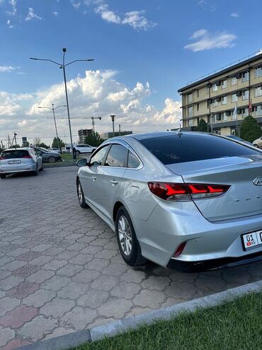 Hyundai: Hyundai Sonata: 2018 г., 2 л, Автомат, Газ