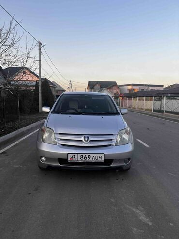 Toyota: Toyota ist: 2003 г., 1.3 л, Автомат, Бензин, Хэтчбэк — 1