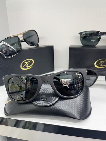 Eynəklər: Gün eynəyi, Ray-Ban, Yeni — 18