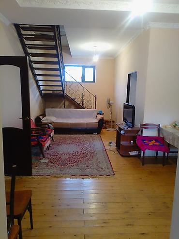 район чекиш ата: 180 м², 4 комнаты — 1