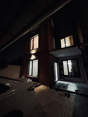 Долгосрочная аренда домов: 386 м², 5 комнат — 4