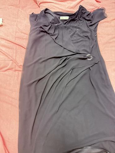 Отдам даром: Муктаж үй бүлөөгө бекер берилет Кыздын ботастары да бар размер 35,36 — 17