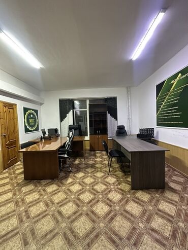 снять офис в бишкеке: Сдаю Офис, 80 м², В жилом комплексе, С отдельным сан узлом