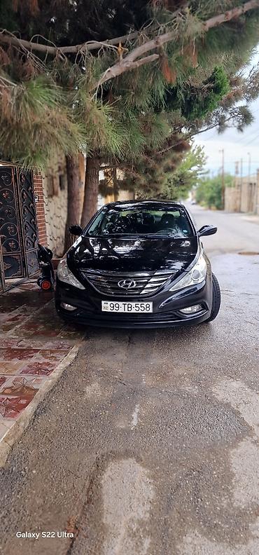 Hyundai: Hyundai Sonata: 2 l | 2011 il Sedan — 1