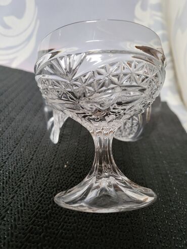 Čaše: Casice kristal Zajecar za zestoko pice iz 70ih. Casice su perfektne ( — 10