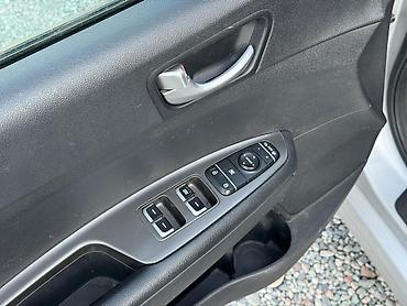 Kia: Kia K5: 2021 г., 2 л, Автомат, Газ, Седан — 7