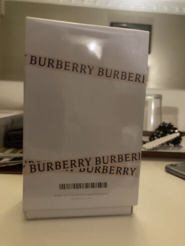 od krzneni prsluci: Nov original Burberry Her parfem od 100 ml