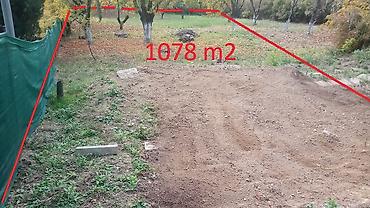 kuce na prodaju kovin: Građevinsko zemljište 1.078 m2 – Sovljak, 2 km od Velike Remete (3 km — 2