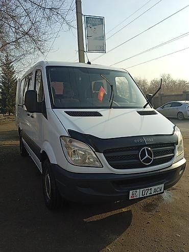 Аренда фургона: Mercedes-Benz Sprinter (W906) — белый грузо-пассажирский фургон — 9