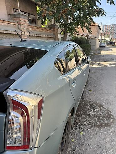 Toyota: Toyota Prius: 2014 г., 1.8 л, Гибрид, Хэтчбэк — 4