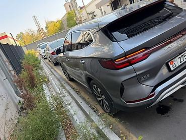 hongqi ehs9: BYD Song Plus: 2024 г., 1.5 л, Автомат, Гибрид, Кроссовер — 4