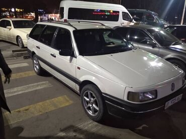 белый пассат: Volkswagen Passat: 1993 г., 1.8 л, Механика, Газ, Универсал