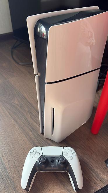 playstation 4 controller: İÇİNDEKI 10eded oyunla ve 1eded dualsense ile birlikde sadece 950azn — 1