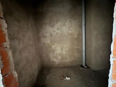 ev alqi satqi bakida: 4 otaqlı, Yeni tikili, 177 kv. m — 10