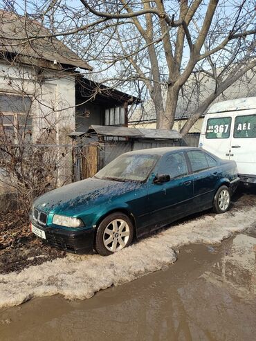 BMW: BMW 3 series: 1991 г., 1.8 л, Механика, Бензин