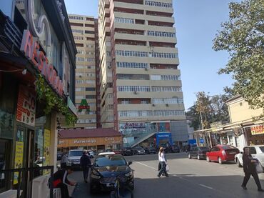 ayliq kiraye menziller: Salam .Ev uzunmuddetli verilir. Bilecerinin duz kruqunda Resid