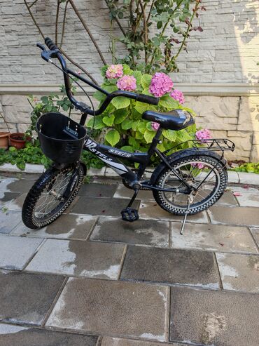velosiped ucun isiqlar: İşlənmiş İki təkərli Uşaq velosipedi 16", sürətlərin sayı: 1, Ünvandan götürmə