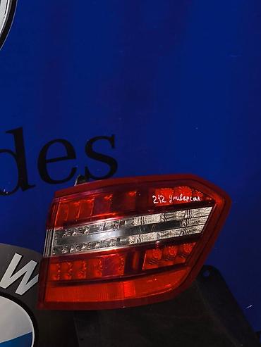 e 302: Задний правый стоп-сигнал Mercedes-Benz 2010 г., Б/у, Оригинал, Япония — 1