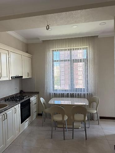 apartment: Сдается 2 комнатная квартира в центре города (Золотой квадрат) Этаж 9 — 6