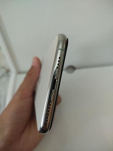 aiphone 14: IPhone 11 Pro Max, Б/у, 64 ГБ, Белый, Защитное стекло, Чехол, 73 % — 4