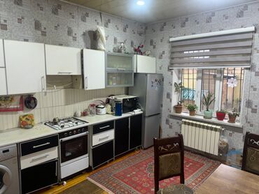 Həyət evləri və villaların satışı: Binəqədi qəs. 5 otaqlı, 180 kv. m, Orta təmir — 9