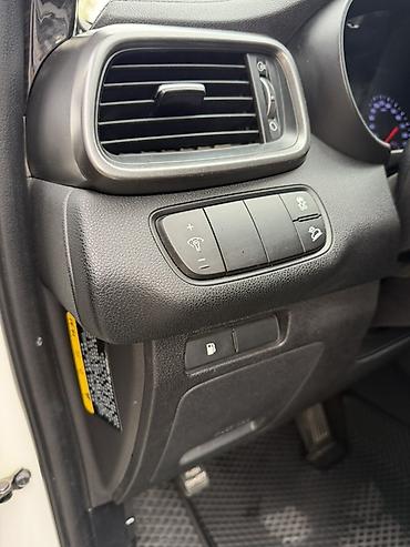 Унаа: Kia Sorento: 2018 г., 2 л, Автомат, Дизель, Кроссовер — 4