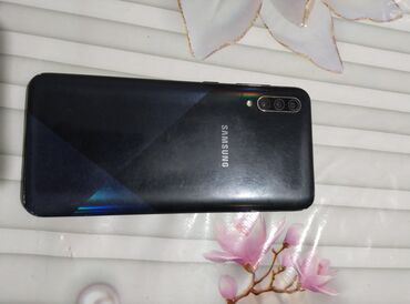 телефон lenovo a2010: Samsung A30, Б/у, 32 ГБ, цвет - Голубой, 2 SIM