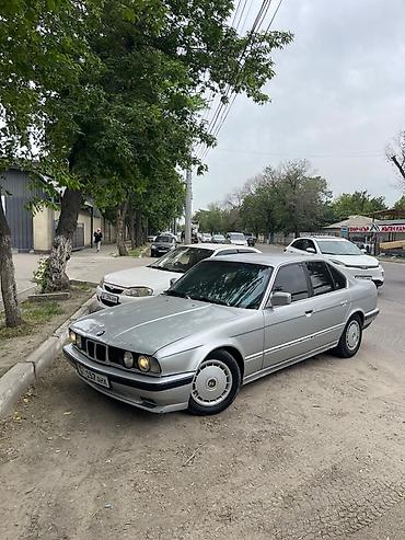 шкиф бмв: BMW 5 series: 1992 г., 2 л, Механика, Бензин, Седан — 3