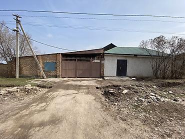 Продажа коттеджей и домов: Продаётся Дом в с.Байтик Участок: 8 соток Дом саманно-кирпичный теплый — 10