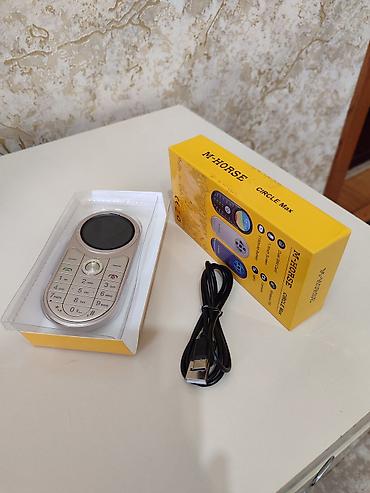 nokia magic max qiymeti: M-HORSE Circle Max düyməli mobil telefon M-Horse telefonudur.Sadə — 4
