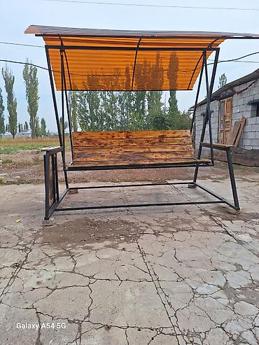 кухный мебел бу: Садовые качели Металл, Со спинкой, С крышей — 1