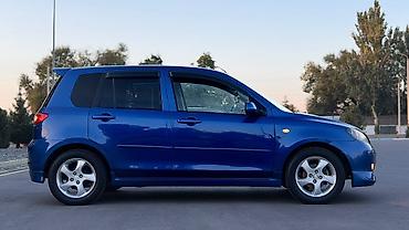 Mazda: Mazda Demio: 2003 г., 1.5 л, Автомат, Бензин, Хэтчбэк — 4