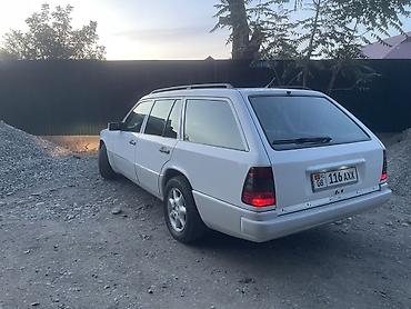 nexia 2 obshivka: Mercedes-Benz W124: 1994 г., 2.2 л, Автомат, Бензин, Универсал — 4