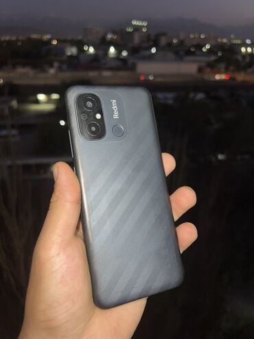 жаны телефон: Redmi, Redmi 12C, Колдонулган, 64 ГБ, түсү - Кара, 1 SIM