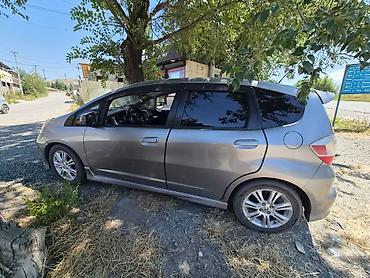 jas: Honda Fit: 2009 г., Хэтчбэк — 4