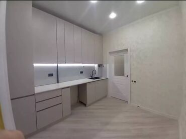 Продажа квартир: 1 комната, 40 м², Индивидуалка, 3 этаж, Евроремонт