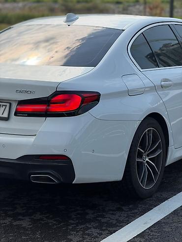 leapmotor b10: BMW 520: 2020 г., 2 л, Автомат, Бензин, Седан — 9