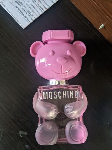 Парфюмерия: Почти новый Moschino toy 2 оригинал 50 мл,в наличии с коробкой, с патч