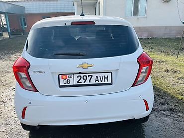 Chevrolet: Chevrolet Spark: 2021 г., 1 л, Автомат, Бензин, Хэтчбэк — 4
