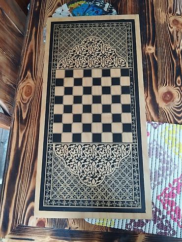 Şahmatlar: Taxta-şahmat/nərd dəsti – Bakı temalı - Material: tam ağac (yüngül — 1