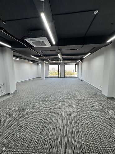 66: Сдаю Офис целиком: 100 м², В бизнес центре, С ремонтом, С отдельным входом — 1