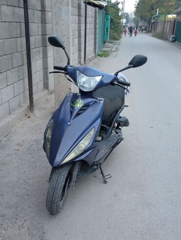 скутер aucma: Скутер Yamaha, 150 куб. см, Бензин, Б/у