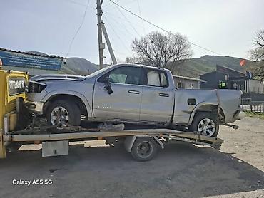 на пикап: Пикап RAM 1500, аварийный додж рам по запчастям
5,7 hemmi — 1